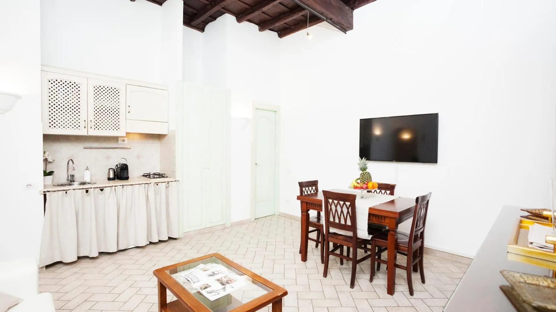 Tritone 91 Apartments Rome